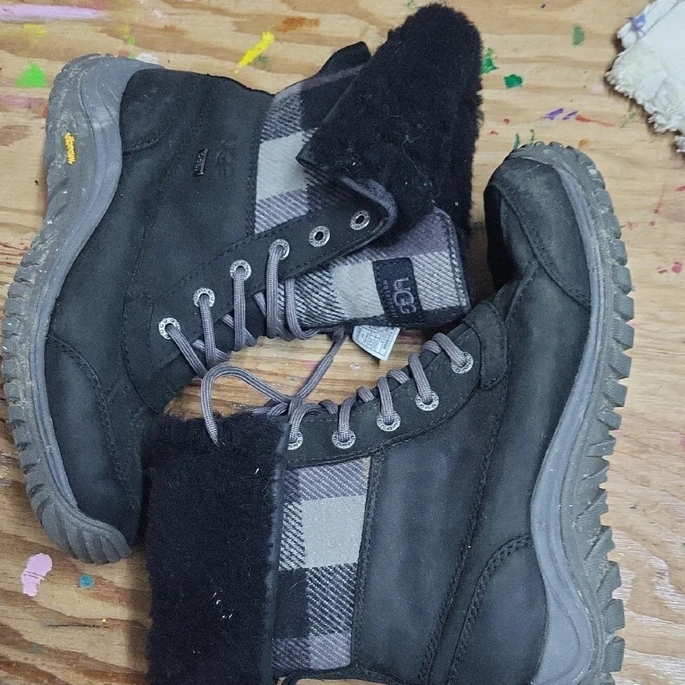 UGG Black and Gray High-Top Boots with Plush Collar